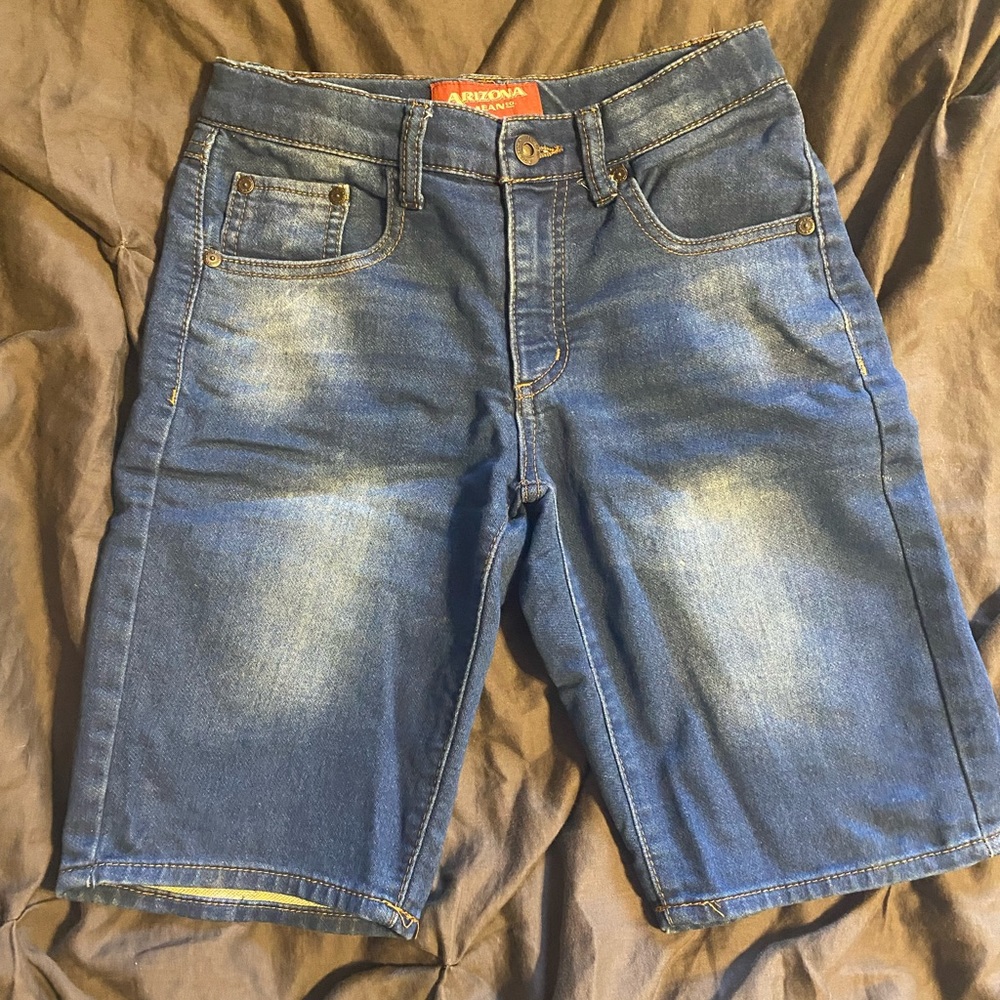 Boy’s Size 10 Denim Shorts w/Stretch